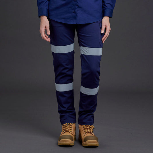 WOMEN'S STRETCH REFLECTIVE CARGO WORK PANTS