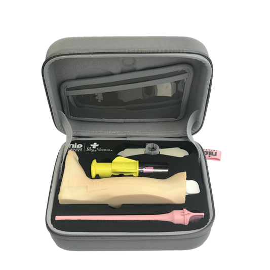 NIO Infant SIM (Trainer) Kit: NIO-I SIM (Trainer) (1) / Infant Training Leg (1) / NIO Infant Fixation demo dressing (3)/ Bone Model white (1) / Bone model pink (1)