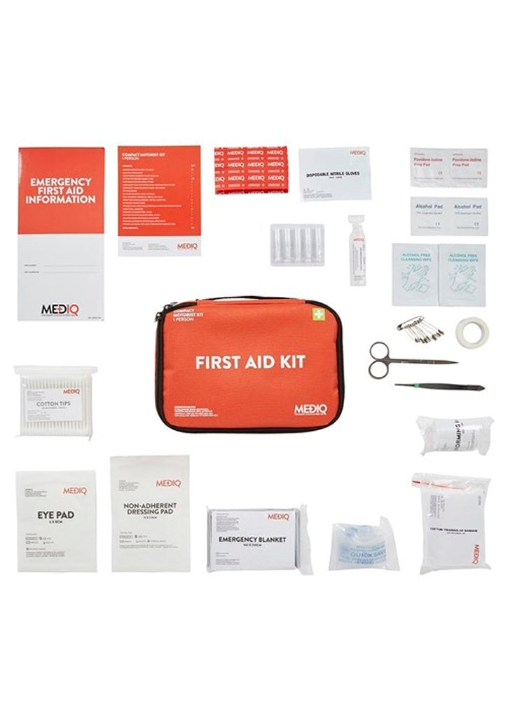ESSENTIAL COMPACT MOTORIST FIRST AID KIT