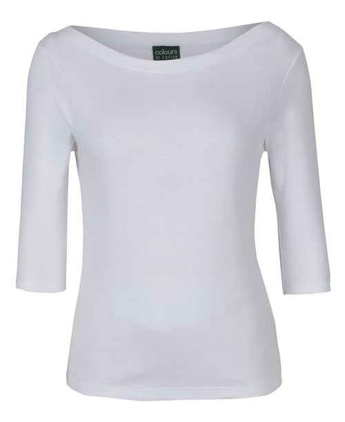 Camiseta feminina C of C manga 3/4 com gola canoa