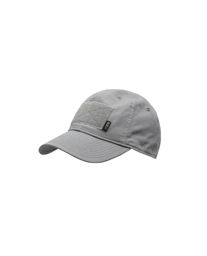 TOPI PEMBAWA BENDERA 