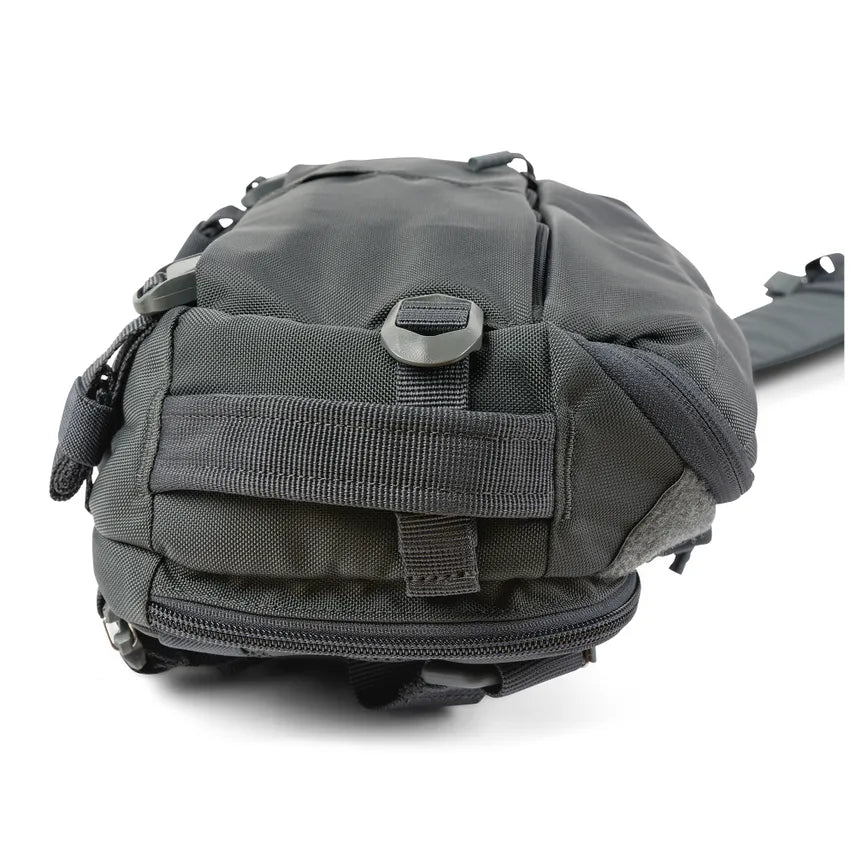 LV8 SLING PACK 8L