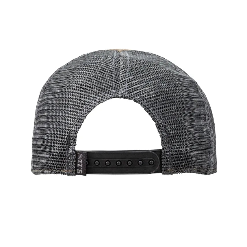 LEGACY BOX TRUCKER 