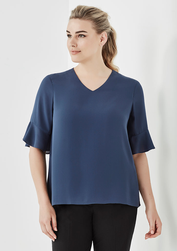 Blus Wanita Aria Lengan Beralur