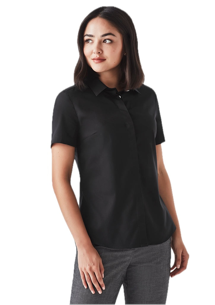 Camisa feminina de manga curta Charlie