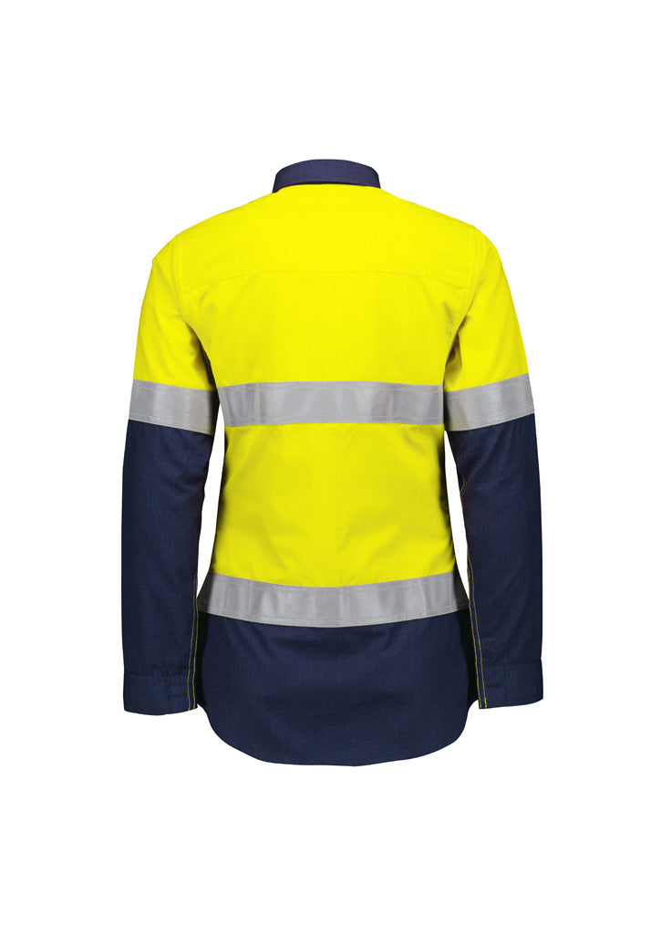 Camisa de senhora laranja flamejante, leve e com costuras ripstop reforçadas.