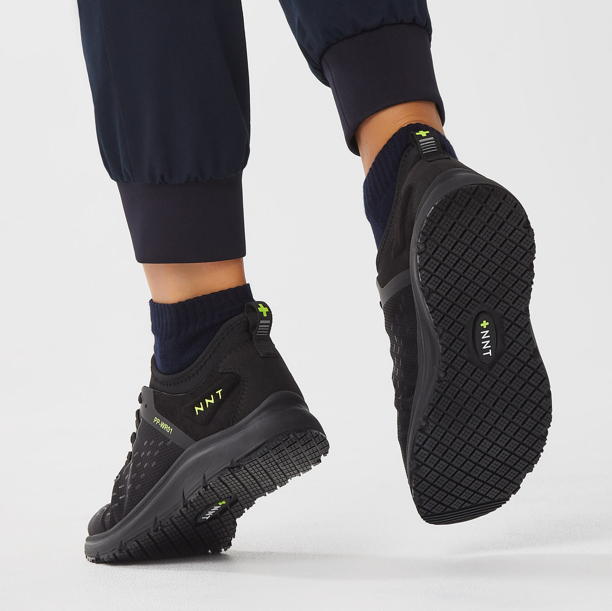 NNT Next-Gen Vigor Women's Healthcare Shoe (CAT0MF) – Black