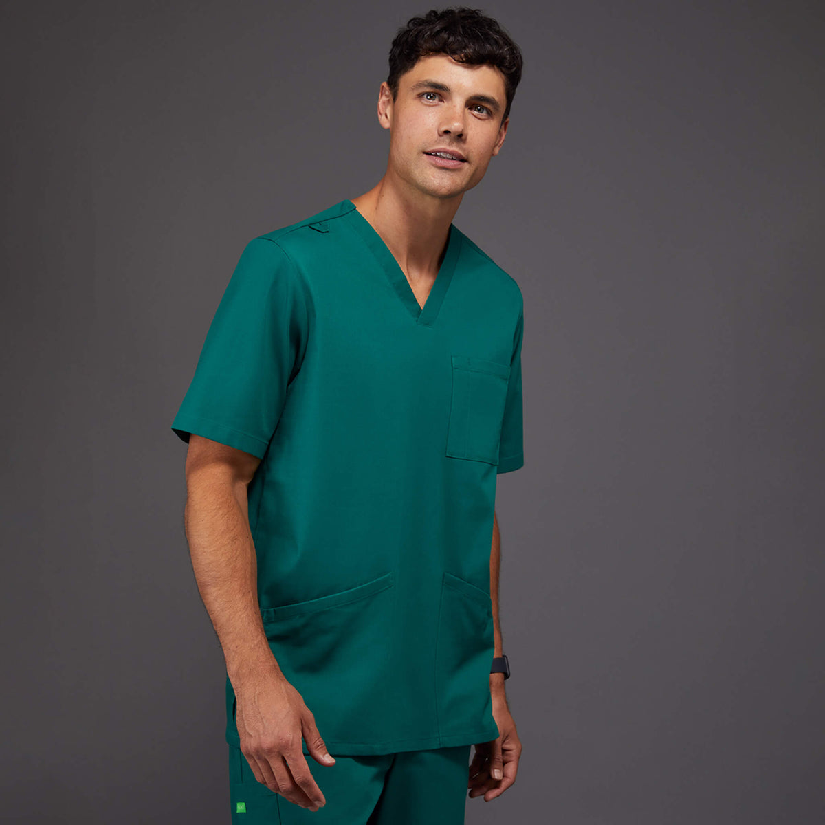 NNT Vital Antibacterial Chang Scrub Top (CATRFS) – Hunter Green