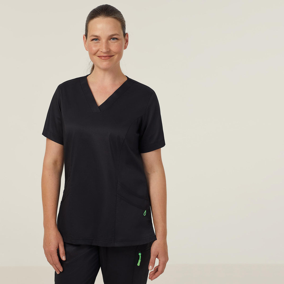 NNT Nightingale V-Neck Classic Scrub Top (CATU5F) – Black