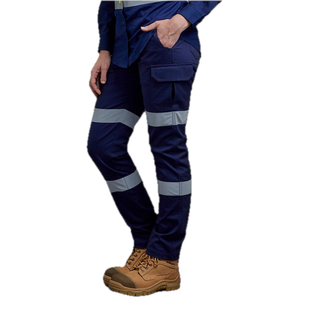 WOMEN'S STRETCH REFLECTIVE CARGO WORK PANTS