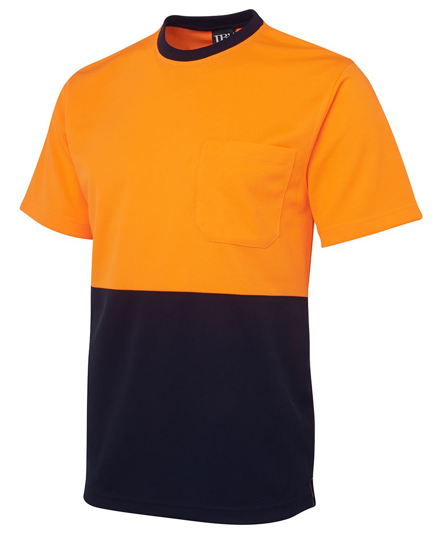 JB's HV TRADITIONAL T-SHIRT – angled view