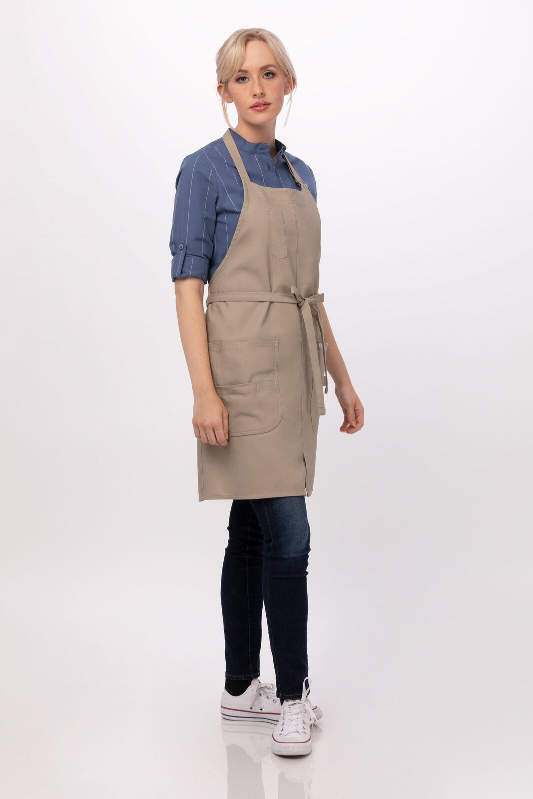 Celemek Bib Logan