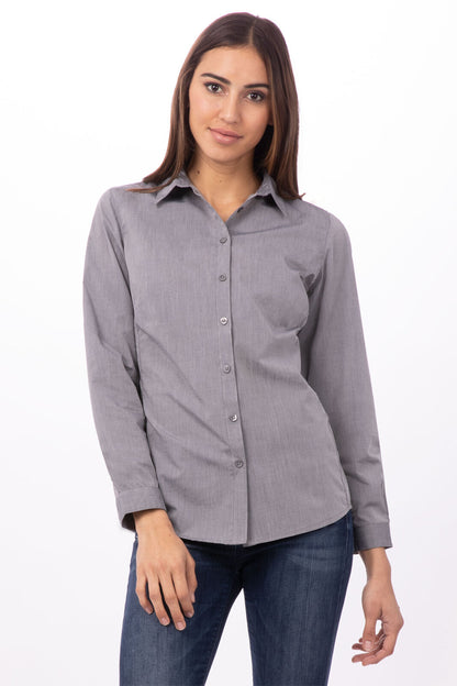 Camisa feminina moderna em cambraia