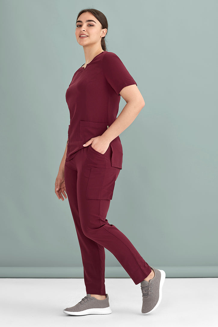 Celana Scrub Kaki Slim Avery Wanita