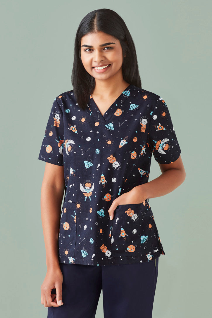 Blusa feminina estampada para festa espacial