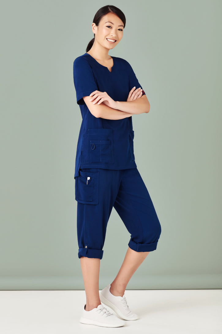 Atasan Scrub Leher Bulat Avery Wanita